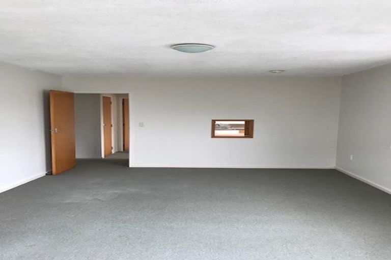 Photo of property in 2/2 Scarborough Terrace, Mount Victoria, Wellington, 6011