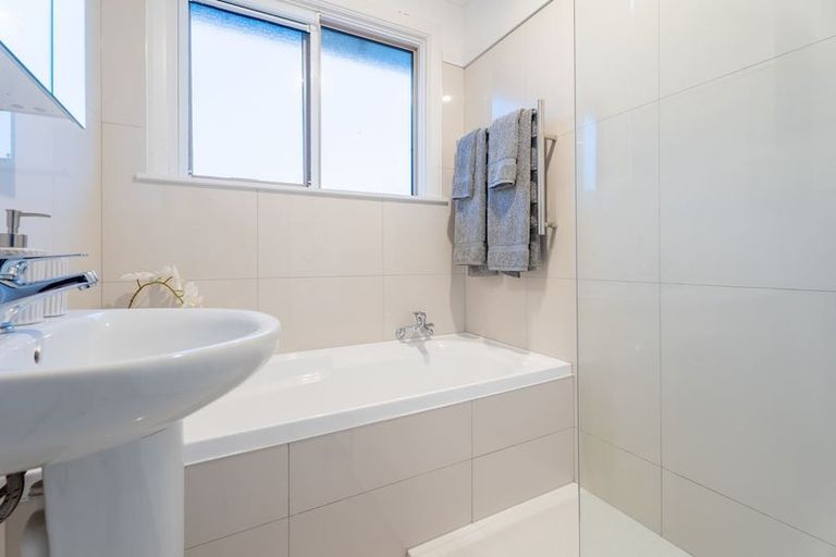 Photo of property in 666 Avonside Drive, Avonside, Christchurch, 8061