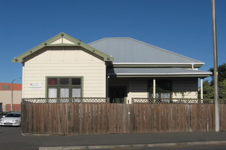 Photo of property in 2 Latham Street, Napier South, Napier, 4110