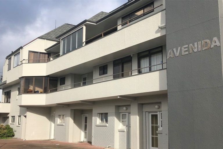 Photo of property in 40m Maunganui Road, Mount Maunganui, 3116