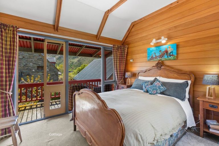 Photo of property in 352 Morven Ferry Road, Arrow Junction, Queenstown, 9371