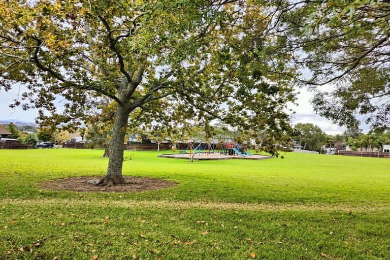 Photo of property in 4 Derrimore Heights, Clover Park, Auckland, 2019