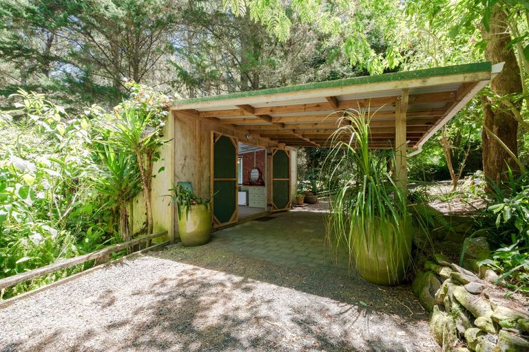 Photo of property in 54 Cookson Road, Kawakawa, 0282