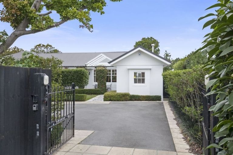 Photo of property in 74a Glandovey Road, Fendalton, Christchurch, 8052