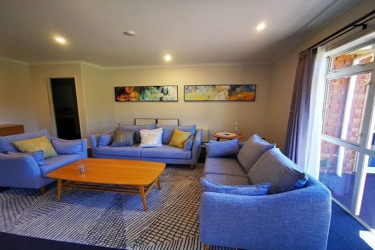 Photo of property in 7 Cairns Crescent, Rototuna, Hamilton, 3210