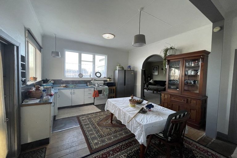 Photo of property in 50 Ormond Street, Woodville, 4920