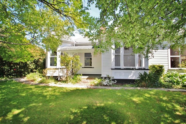 Photo of property in 25 Railway Esplanade, East Gore, Gore, 9710