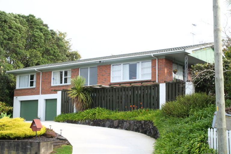 Photo of property in 87 Alexander Street, Cockle Bay, Auckland, 2014