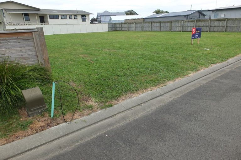 Photo of property in 5 Snappers Lane, Foxton Beach, Foxton, 4815