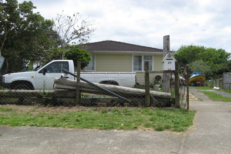 Photo of property in 20 Kemble Close, Mangere, Auckland, 2022