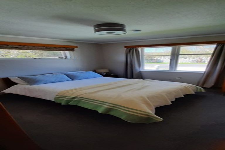 Photo of property in 46 Kiwi Street, Heretaunga, Upper Hutt, 5018