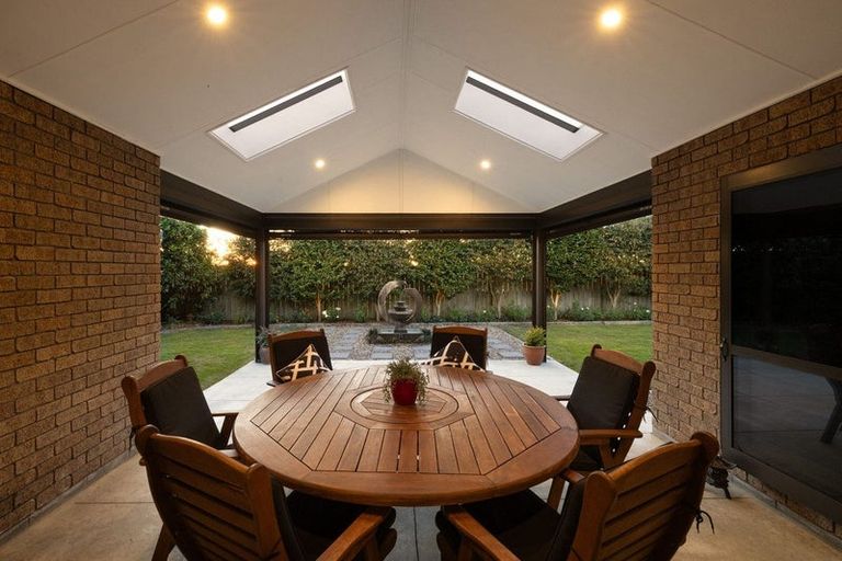 Photo of property in 9 Brancaster Place, Cambridge, 3434