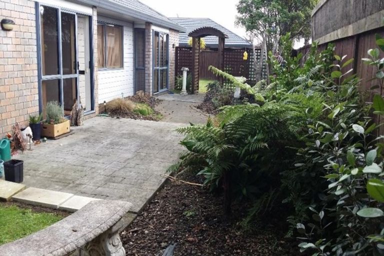 Photo of property in 35 Green Lane, Pukekohe, 2120