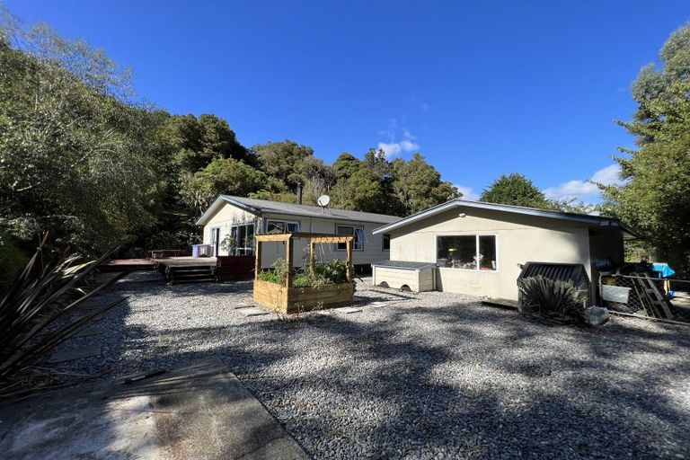 Photo of property in 50 Pitt Street, Runanga, 7803