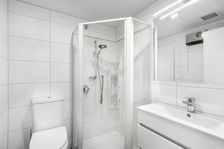 Photo of property in Gloucester Towers, 13/28 Gloucester Street, Christchurch Central, Christchurch, 8013