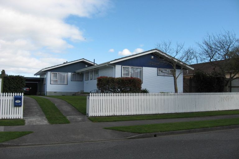 Photo of property in 3 Stockdale Street, Wainuiomata, Lower Hutt, 5014
