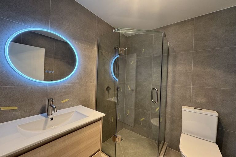 Photo of property in 2/20 Luke Street, Otahuhu, Auckland, 1062