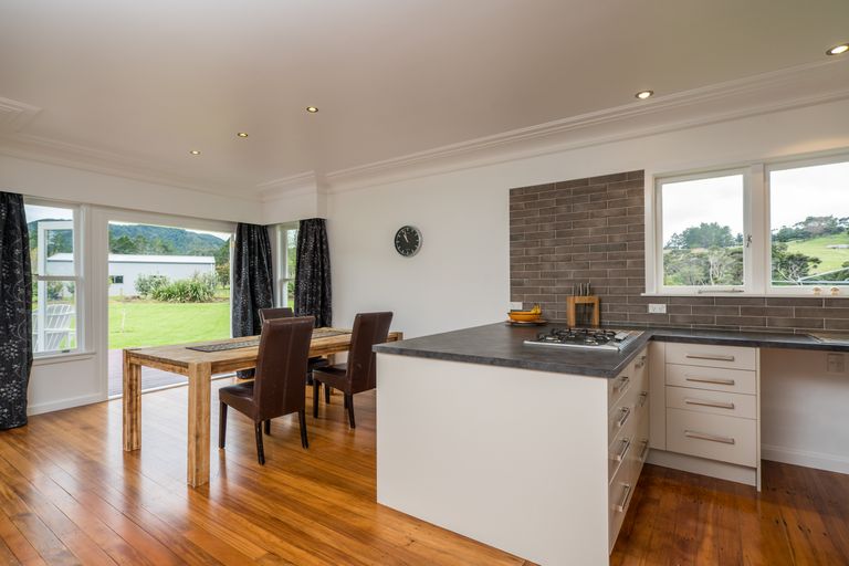 Photo of property in 46b Echo Valley Road, Mangawhai, 0573