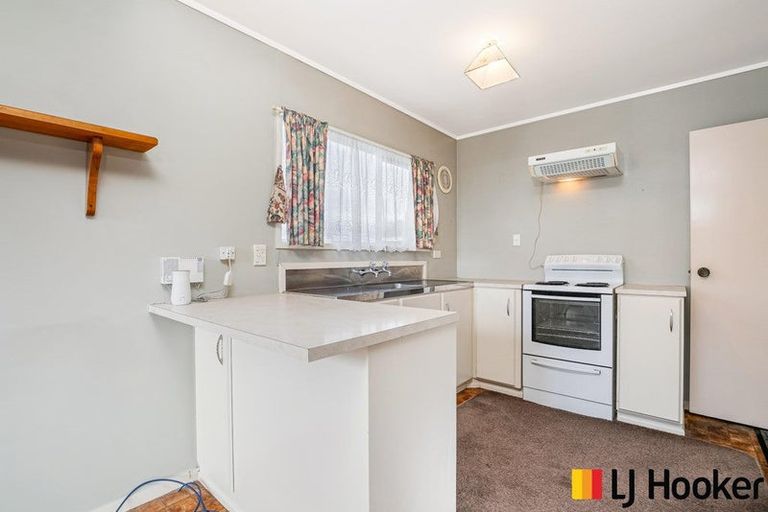 Photo of property in 11a Christmas Road, Manurewa, Auckland, 2102