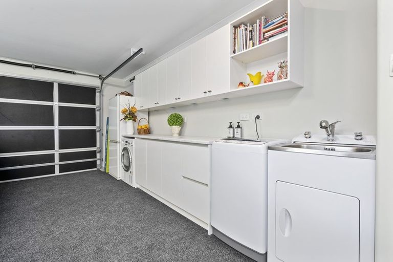 Photo of property in 10 Awhitu Road, Kerikeri, 0230