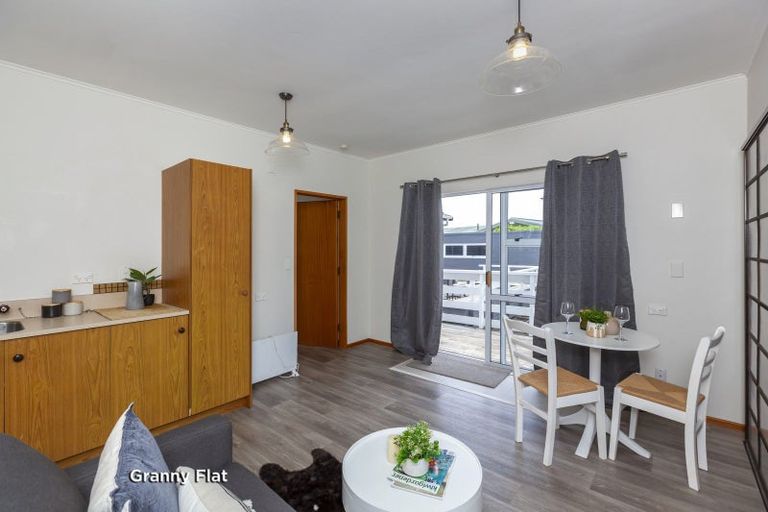 Photo of property in 11 Grange Park Avenue, Raumati South, Paraparaumu, 5032