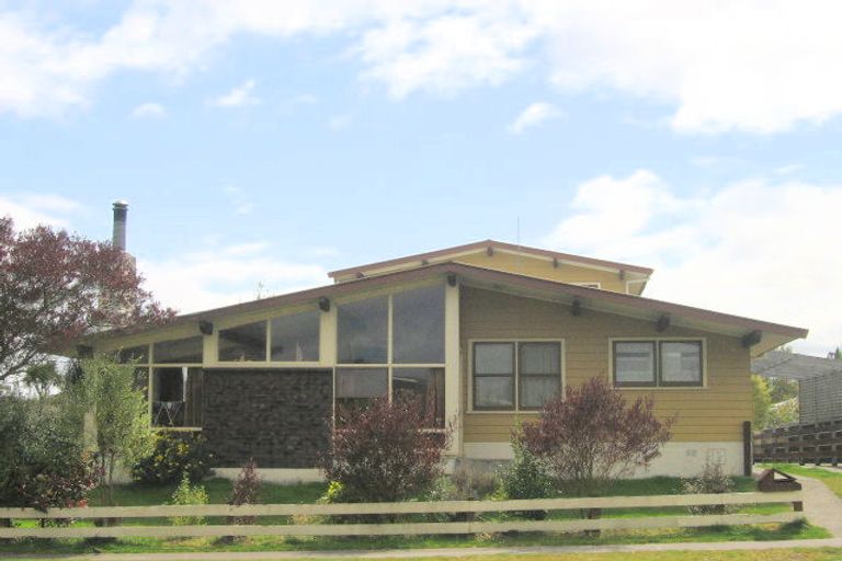 Photo of property in 123 Richmond Avenue, Richmond Heights, Taupo, 3330