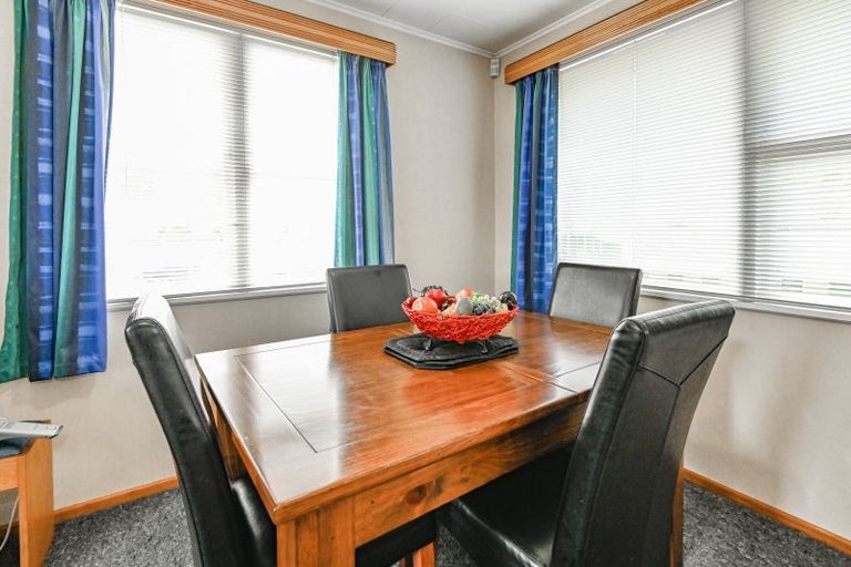 Photo of property in 418 Huia Street, Camberley, Hastings, 4120