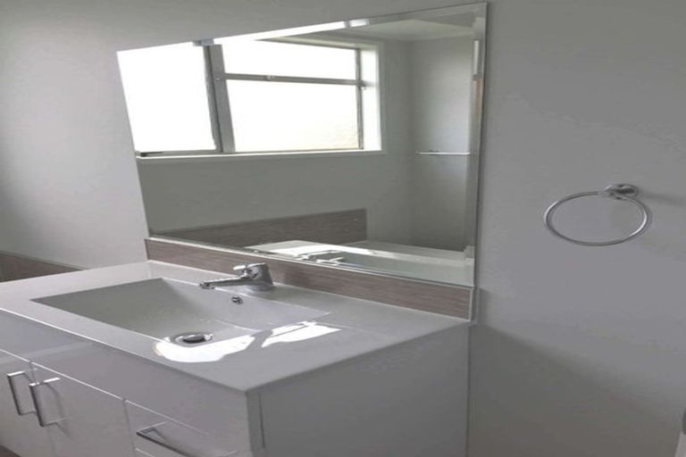 Photo of property in 37 Israel Avenue, Clover Park, Auckland, 2023