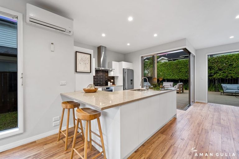 Photo of property in 284 Schnapper Rock Road, Schnapper Rock, Auckland, 0632