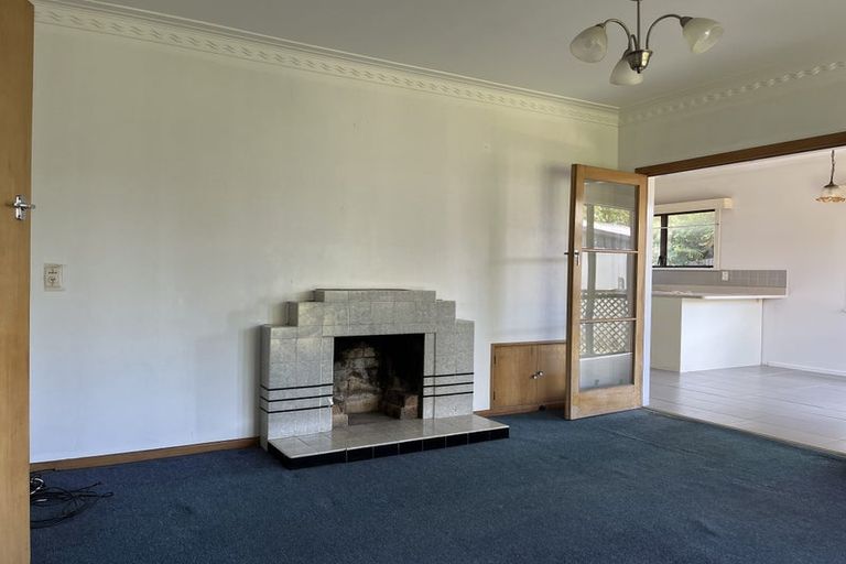 Photo of property in 2 Henwood Road, Mangere East, Auckland, 2024