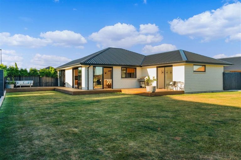 Photo of property in 6 Merlin Terrace, Rolleston, 7615