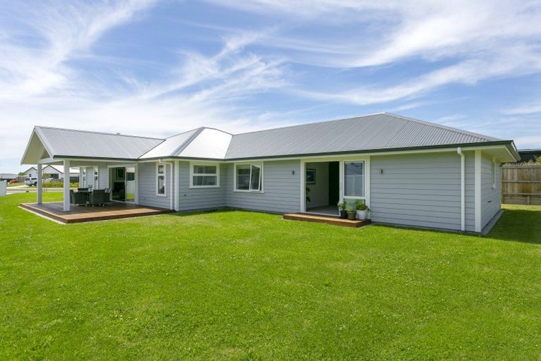 Photo of property in 120 Harakeke Drive, Wharewaka, Taupo, 3330