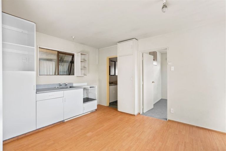 Photo of property in 9 Mcintyre Street, Shirley, Christchurch, 8013