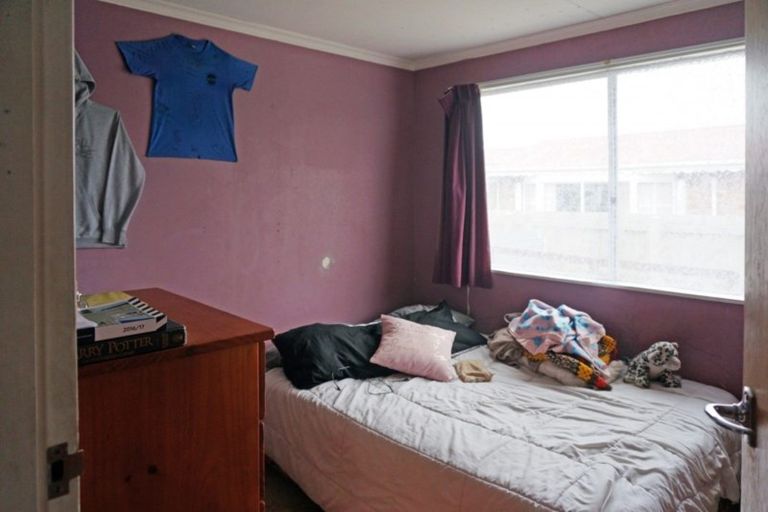 Photo of property in 8 Crowther Crescent, Heidelberg, Invercargill, 9812