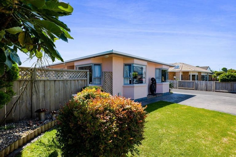 Photo of property in 273/1 Mangorei Road, Merrilands, New Plymouth, 4312