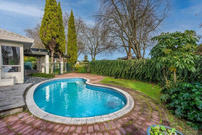 Photo of property in 117 Hall Street, Cambridge, 3434