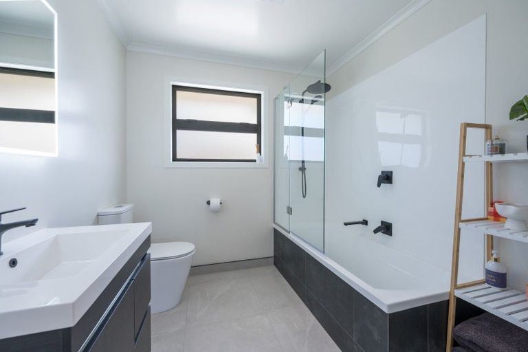 Photo of property in 18 Drayton Street, Richmond, 7020