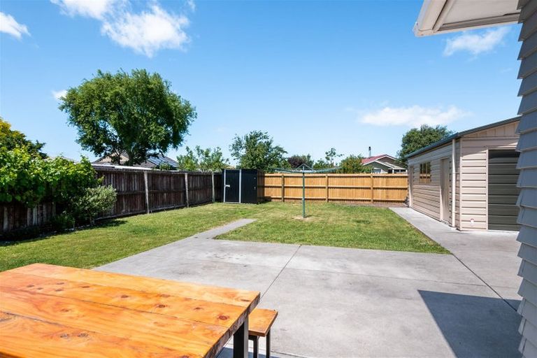 Photo of property in 35 Tirangi Street, Hei Hei, Christchurch, 8042