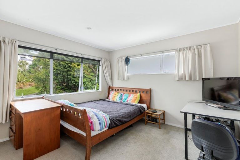 Photo of property in 37 Vista Motu, Red Beach, 0932