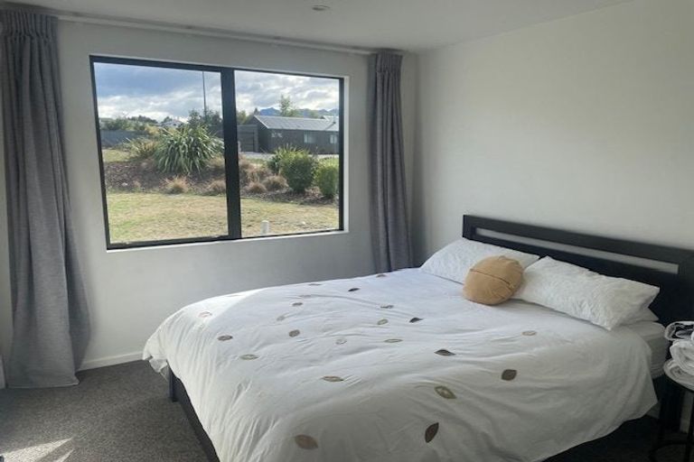 Photo of property in 24 Grandview Road, Lake Hawea, 9382