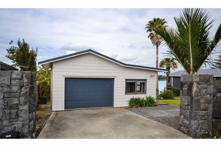 Photo of property in 28 Rangitane Loop Road, Kerikeri, 0294