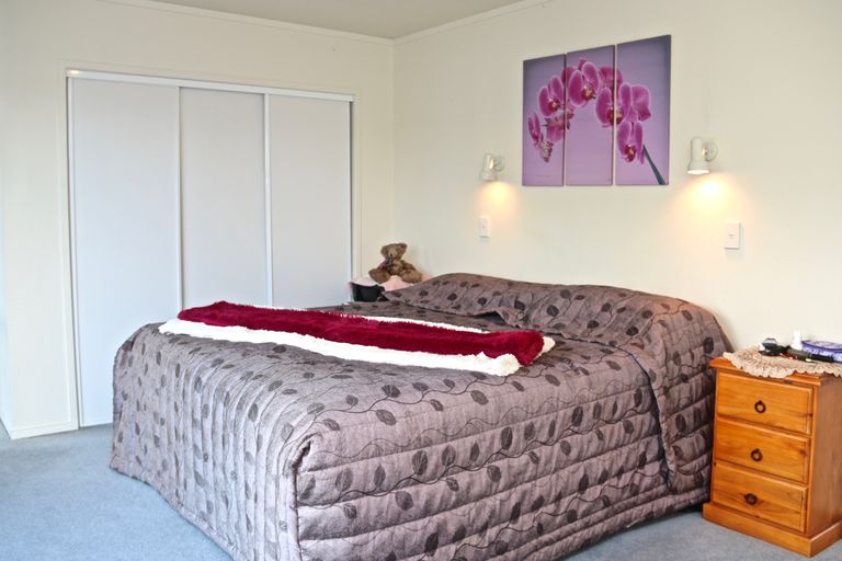 Photo of property in 18 Kennedy Street, Opua, 0200