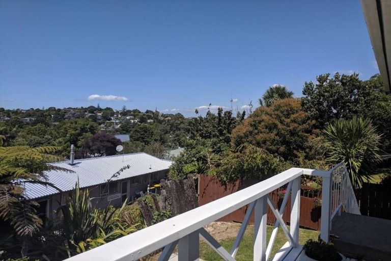 Photo of property in 2/24 Stredwick Drive, Torbay, Auckland, 0630