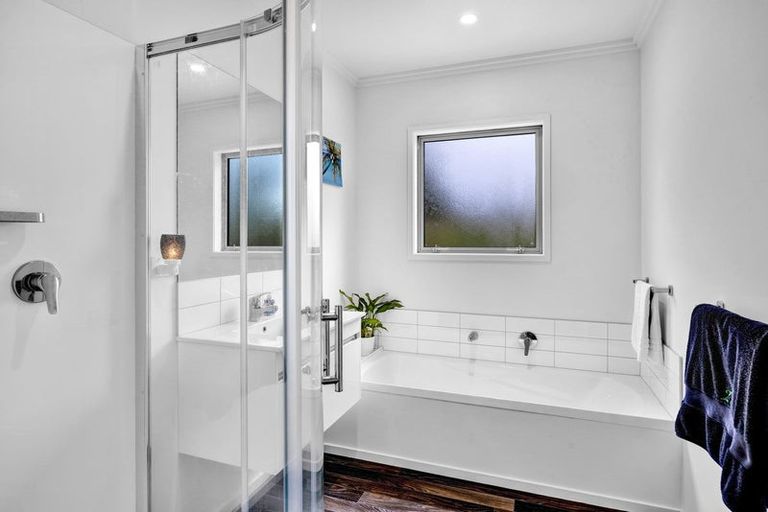 Photo of property in 25c Mason Road, Hawera, 4674