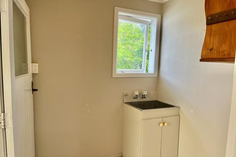 Photo of property in 1/16 Duncan Avenue, Te Atatu South, Auckland, 0610