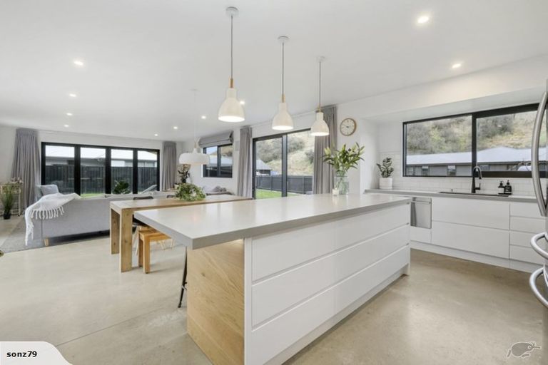 Photo of property in 18 Sandford Terrace, Lower Shotover, Queenstown, 9304