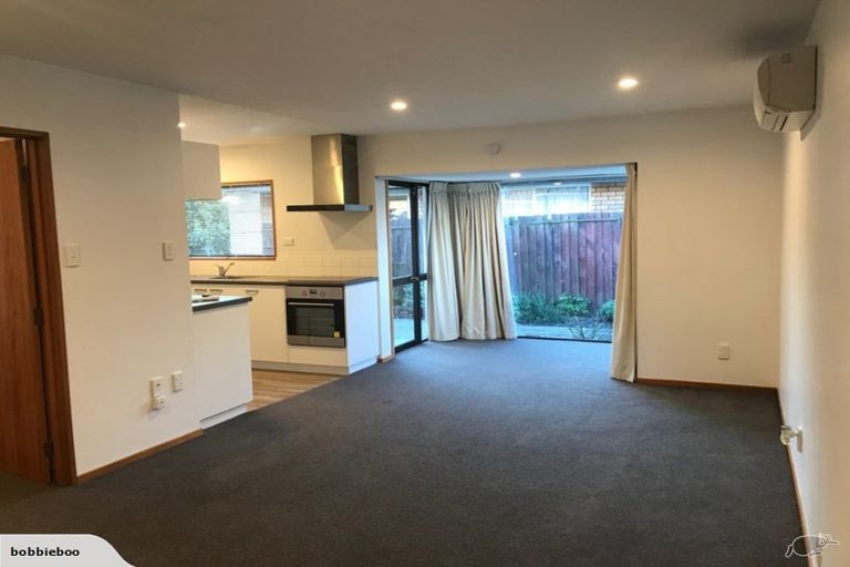 Photo of property in 6/4 Broadbent Street, Riccarton, Christchurch, 8041