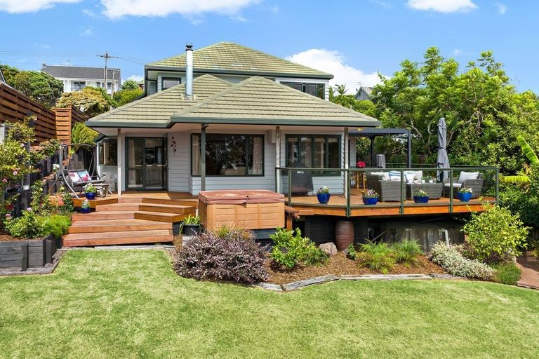 Photo of property in 25 Swann Beach Road, Stanmore Bay, Whangaparaoa, 0932