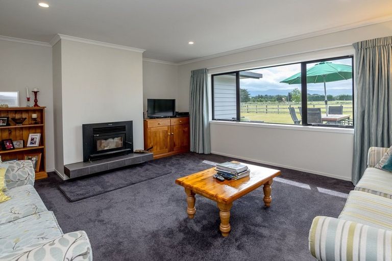 Photo of property in 70 Welch Road, Opaki, Masterton, 5871