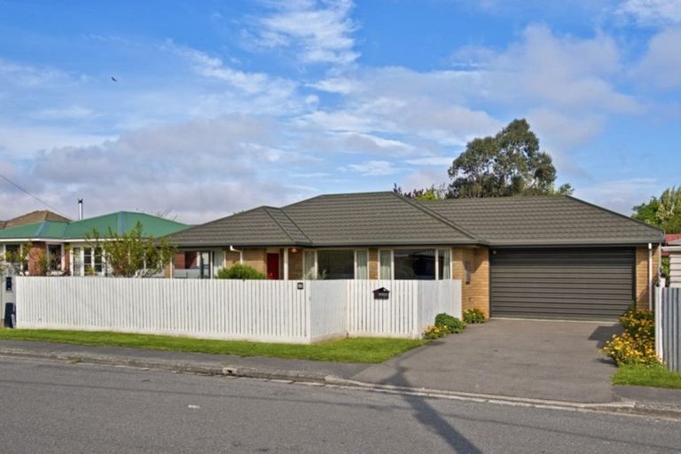 Photo of property in 22 Coronation Street, Spreydon, Christchurch, 8024